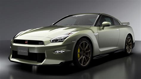 2024 Nissan GT R Godzilla Brings Back Millennium Jade Again