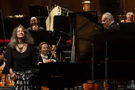 And Now With Pictures Zubin Mehta Conducts The Vienna Philharmonic In