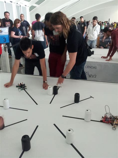 I E S San Vicente Actividades Desafío Robot 2015