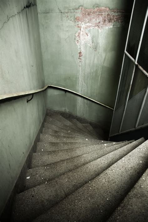 Cracked Walls Michigan Basements Metro Detroit
