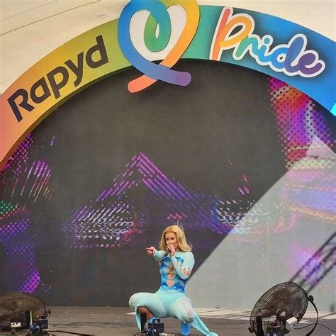 Iggy Azalea Performing At Tel Aviv Pride In Tel Aviv Israel 10 06