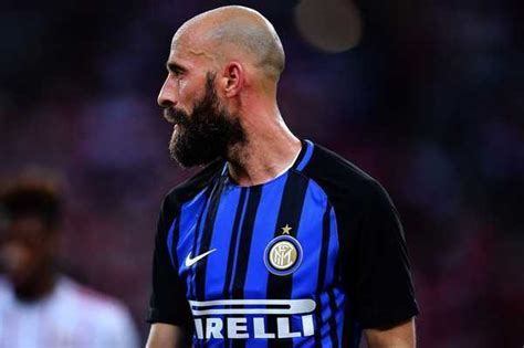 Borja Valero addio all Inter È stato un onore indossare questi