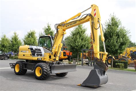 New Holland WHEEL EXCAVATOR 12.6 T MH 3.6 excavators, 2010 - Nettikone