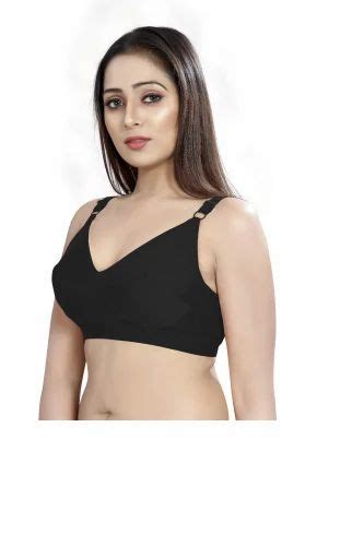 Cotton Black Ladies Padded Bra Size 32b At Rs 450 Piece In Surat Id