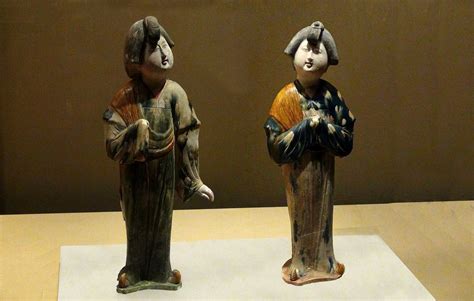 Category Statuettes Of Women Of The Tang Dynasty Wikimedia Commons