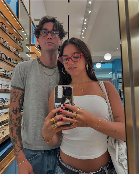 Kenzie and jake | Beabadoobee and boyfriend, Cute couple pictures
