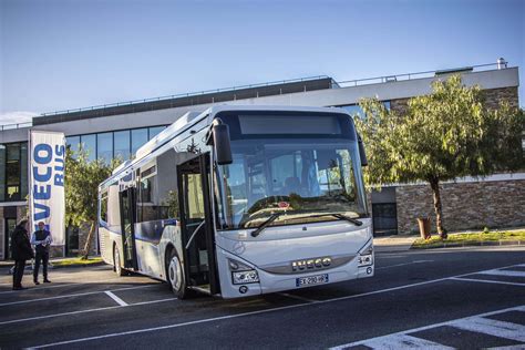 37 Iveco Crossway Natural Power Coach In Provence Sustainable Bus