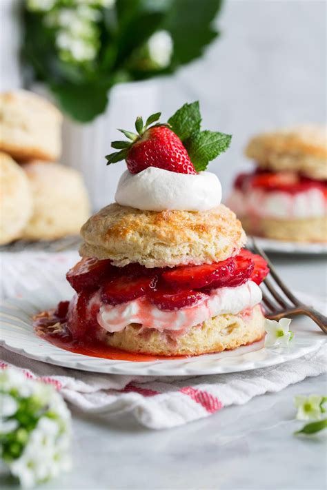 Best Sweet Biscuits For Strawberry Shortcake At Joshua Flinn Blog