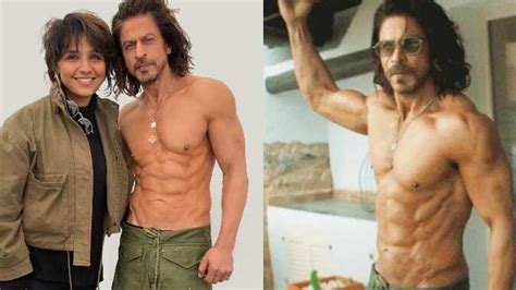 Shah Rukh Khan Flaunts Six Pack Abs In Unseen Shirtless Photo From