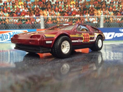 JULIAN S HOT WHEELS BLOG DMC DeLorean N Case Super Treasure Hunt