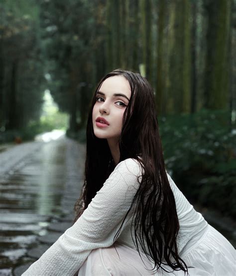 These Pictures Give Me Twilight” Vibes 🥹🌳🦌 Hopefully I Wont Get Sick😅