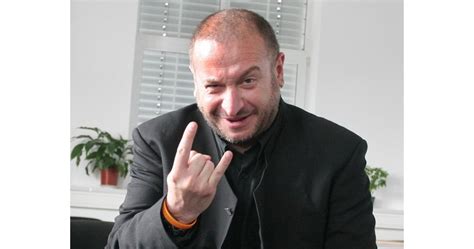 Тайната за смъртта на Кембъла разкрива семейството му