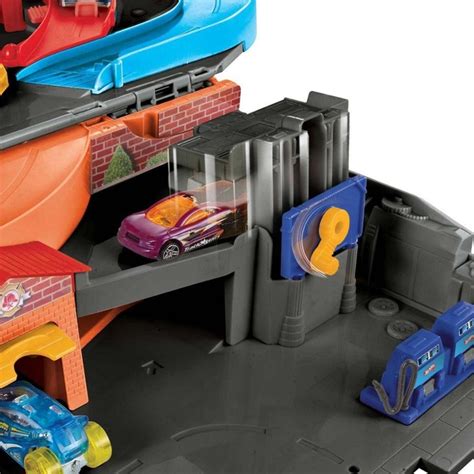 Трек Хот Вилс Ультра Складывается в Чемодан Hot Wheels Ultra Hots Sto Go Mattel HDP фото