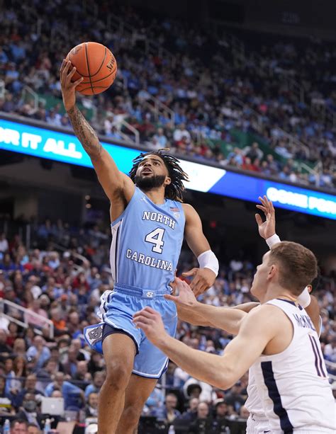 Who is starting for UNC basketball at practice ahead of 2023-24 season