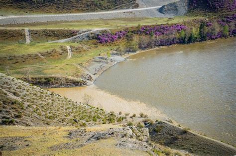 Premium Photo Confluence Of Chuya And Katun Rivers In Altai Mountains