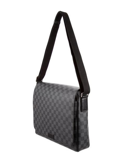 Louis Vuitton District Pm Damier Graphite Canvas | semashow.com