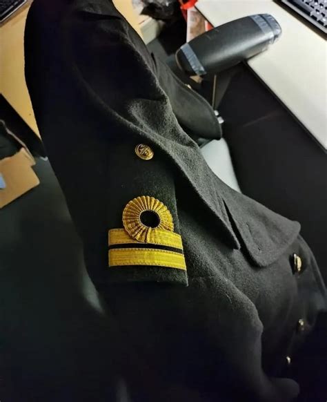 Here's all my officers uniforms/cosplay! : r/titanic