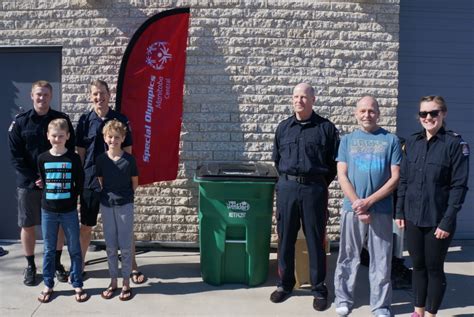Winkler Police Plunge For Special Olympics Manitoba Athletes