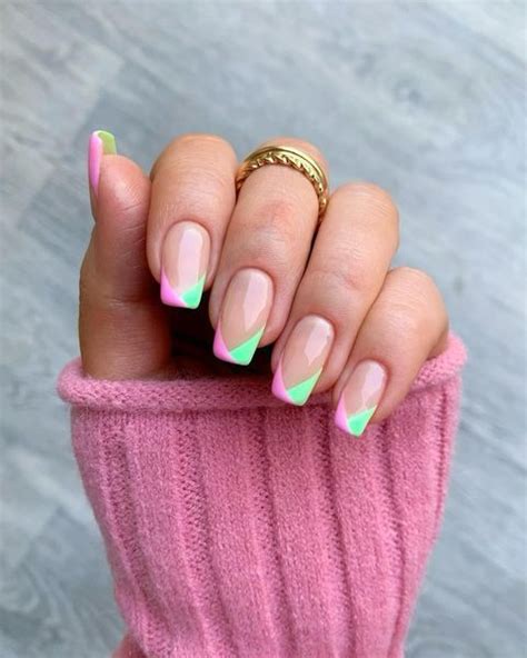 Spring Nails You Need To Try This Season Prada Pearls Pink