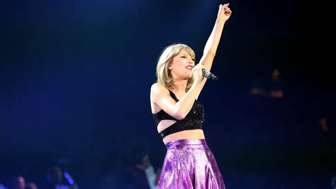 After a transformative 2015, Taylor Swift joins the ranks of pop music’s all-time greats — Quartz