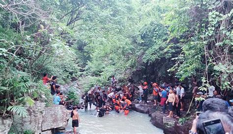 Mandi Di Sungai Siswa Smp Tenggelam