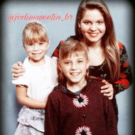 Michelle, Stephanie & DJ | Full house, Stephanie tanner, Tv show family