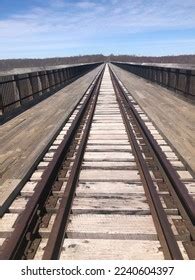 Kinzua Bridge Skywalk Railway Track Stock Photo 2240604397 | Shutterstock