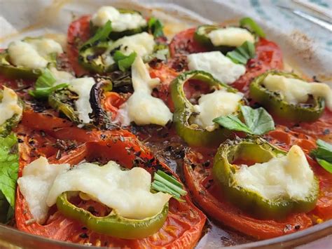 Tomates Con Pimientos Y Burrata Al Horno Receta BonApeti Net