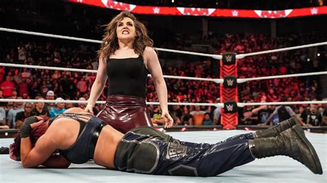 5 Ups 4 Downs From WWE Raw Oct 24