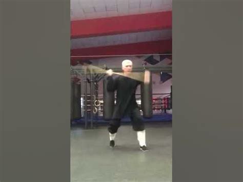 Ушу. Шест. #боевыеискусства #samurai #wushu #ушу #паркинсон #shorts # ...