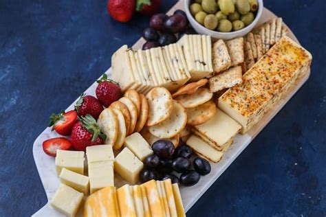 Making A Cheese Board For Easy Entertaining A Classic Twist