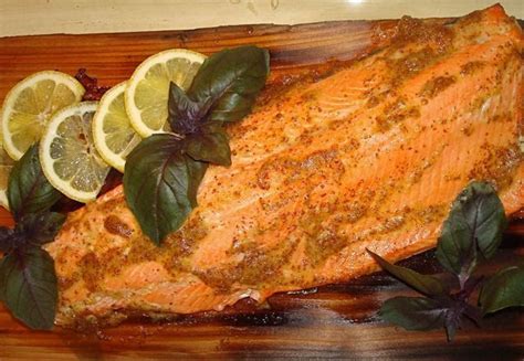 Fresh Wild Sockeye Salmon Grilled On A Cedar Plank Brown Sugar Mustard Rub Soak The Cedar Plank