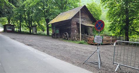 Noch keine Einigung Streit um 12 Euro Parkgebühren in der