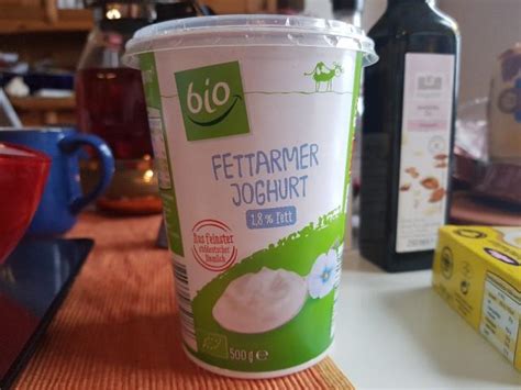 Fotos Und Bilder Von Joghurt Joghurt Fettarm Mild 1 8 GUTbio Fddb