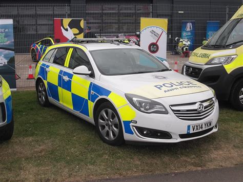 Flickriver: Vauxhall / Opel Police Vehicles pool