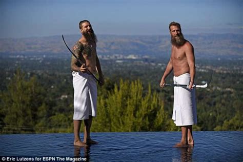 Joe Thornton E Brent Burns Body Issue Dago Fotogallery