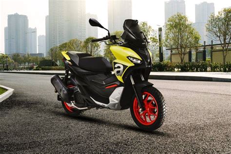 Check Out Aprilia Sr Gt Sport Colors Oto