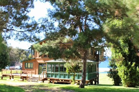 Set Jetter Movie Locations And More Naked Gun The Final Insult