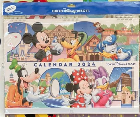 Calendar Tokyo Disney Resort Wall Mickey Minnie Donald Goofy Japan