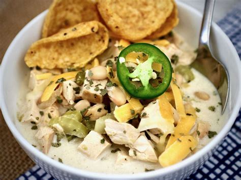 Slow Cooker White Chicken Chili Recipe