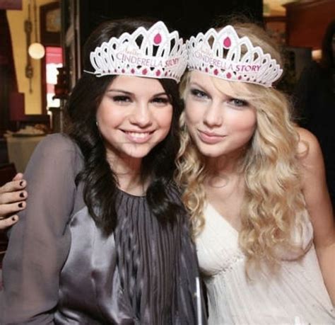 Taylor Swift Selena Gomez Ünlüler Taylor Swift Bff