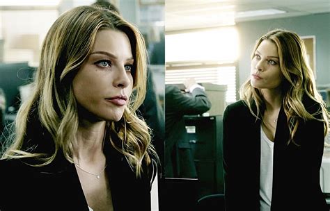 Lauren German I Chloe Decker I Lucifer | Lauren german, Lucifer, Chloe decker