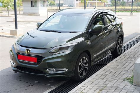 Honda Vezel 2015 Review Honda Vezel 2015 Price In Sri Lanka Carsguide
