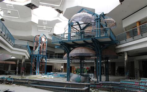 See Inside Milwaukee S Northridge Mall Before Demolition