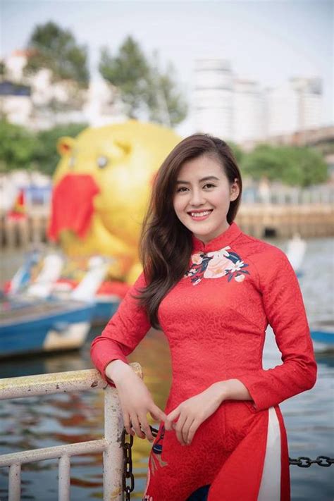 Nữ sinh được mệnh danh hot girl võ thuật đạt đai đen Taekwondo ước mơ trở thành nữ doanh nhân