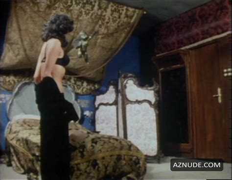 SUE LLOYD Nude AZNude