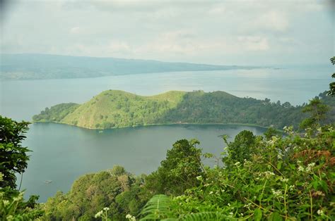 Danau Toba, Sumatera utara | Indonesia Travel Information