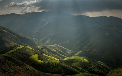 4550711 Mountains Nature Valley Rice Paddy Field Vietnam Clouds