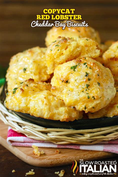 Red Lobster Cheddar Bay Biscuits Video