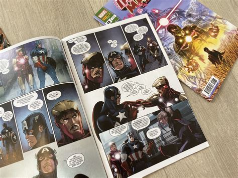 Panini Cómics España on Twitter Grapas de julio Capitán América